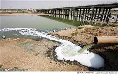 مدیرکل حفاظت محیط زیست خوزستان خبر داد تخلیه مواد هیدروکربنی پالایشگاه آبادان به اروند / ریزش 200 هزار مترمکعب فاضلاب اهواز به کارون