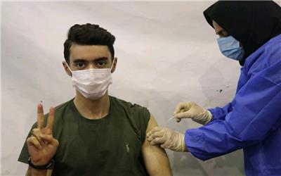 بیش از 50 درصد دانش آموزان 12 تا 17 ساله خوزستان واکسینه شدند .
