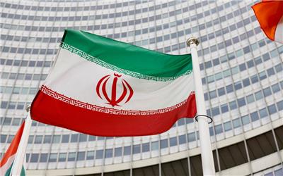 رویترز:در حالی که ایران پیشنهادات خود را مطرح می کند، بلینکن در مورد مذاکرات هسته ای ضعیف عمل می کند