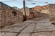 کندوان روستای با معماری صخره‌ای و خانه های کله قندی